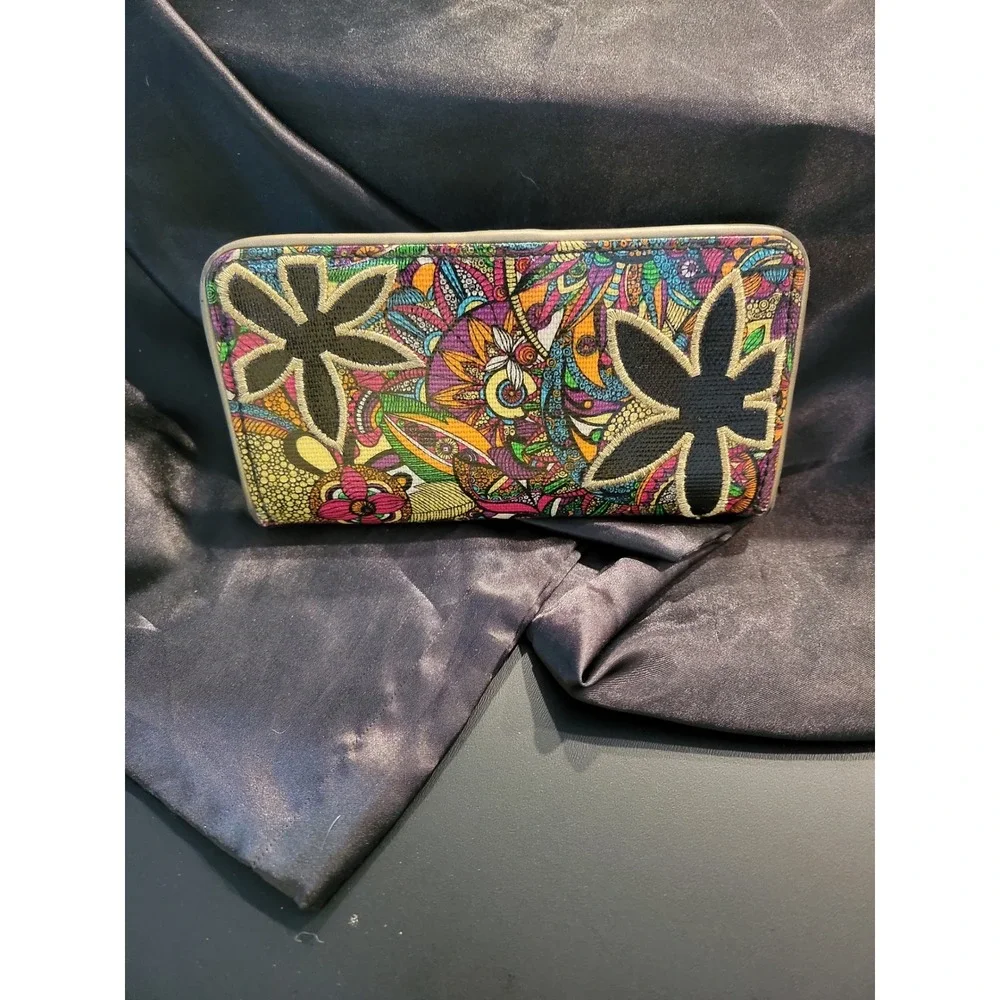 Sakroots Artist Circle Large Smartphone Wallet Multicolor Floral Coated Canvas